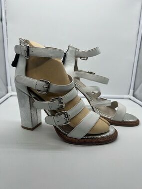 RUDSAK Strappy White Leather Metallic Silver Block Heel Dress Sandals sz 40
